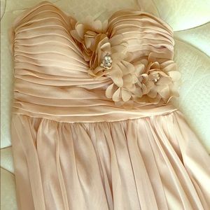 Beautifully layered & embroidered cream dress👗